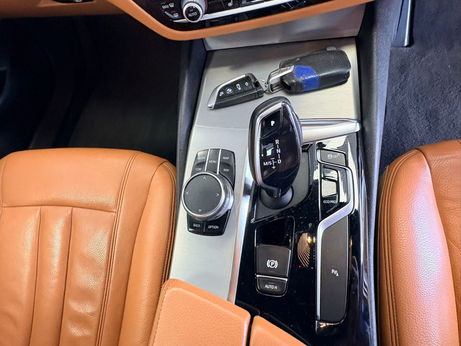 2018 BMW 5 Series 2L Diesel For Sale Images