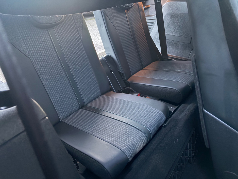 2022 Peugeot 5008 1.5L Diesel For Sale Images