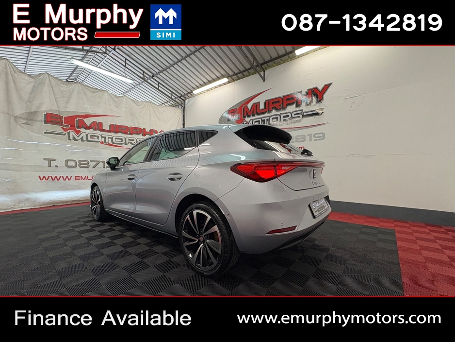 2022 SEAT Leon 2L Diesel For Sale Images