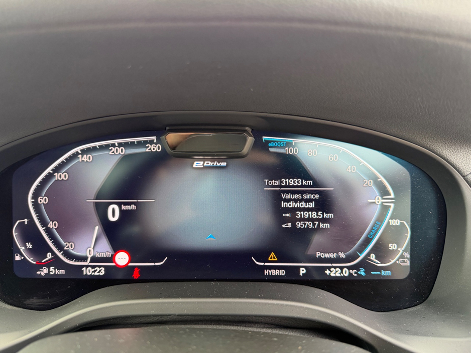 2022 BMW X3 2L Petrol Plug-in Hybrid For Sale Images