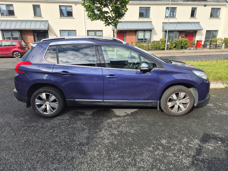 Peugeot 2008 1.6 E-HDI ALLURE EGC 5DR AUTO — thumbnail 3