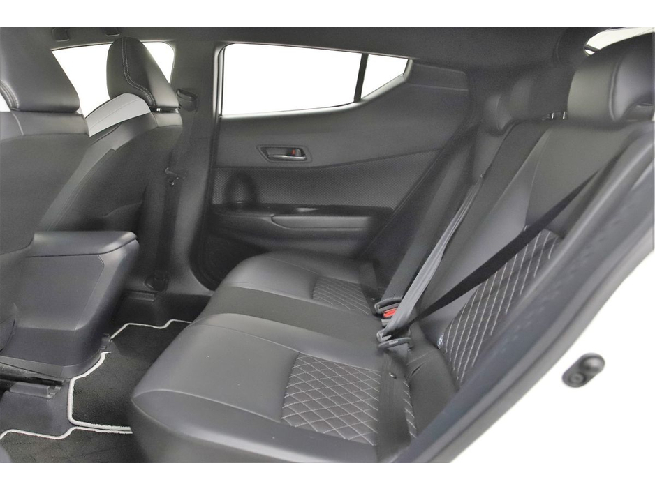 Toyota C-HR 1.8 HYBRID *HALF LEATHER*ANDROID CAR PLAYER*REVERSE CAM* — thumbnail 16