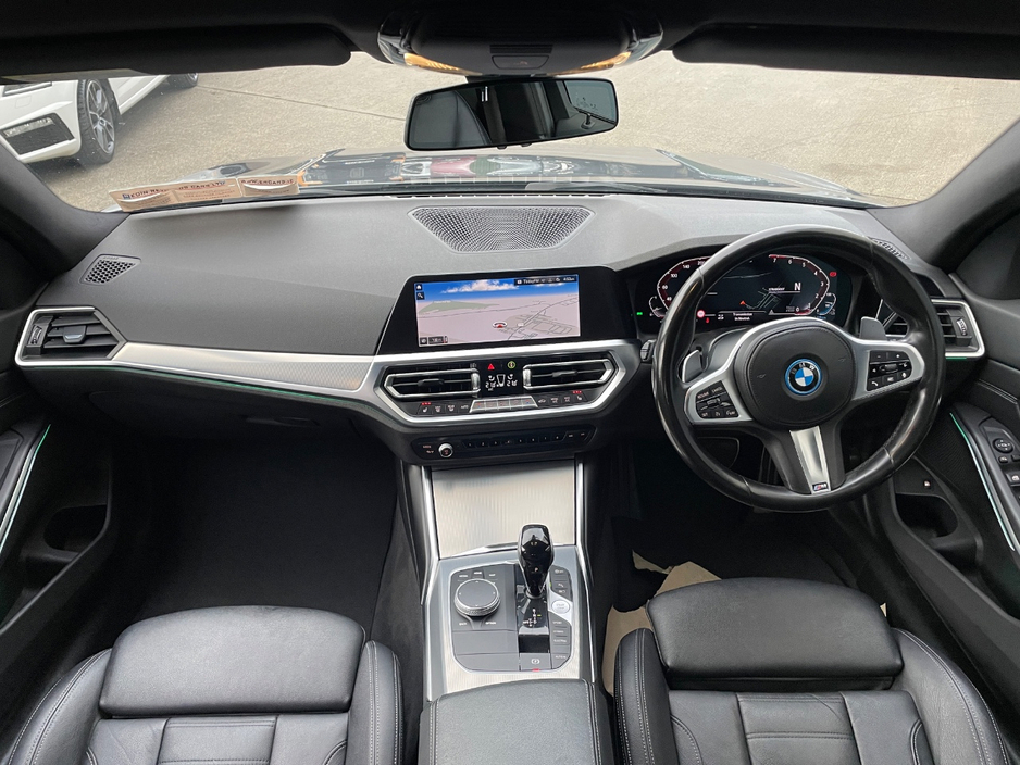 2021 BMW 3 Series 2L Petrol Plug-in Hybrid For Sale Images