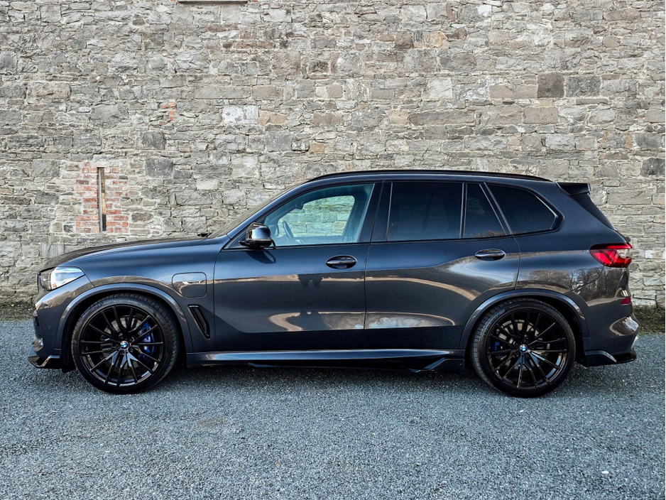 2022 BMW X5 3L Petrol Plug-in Hybrid For Sale Images