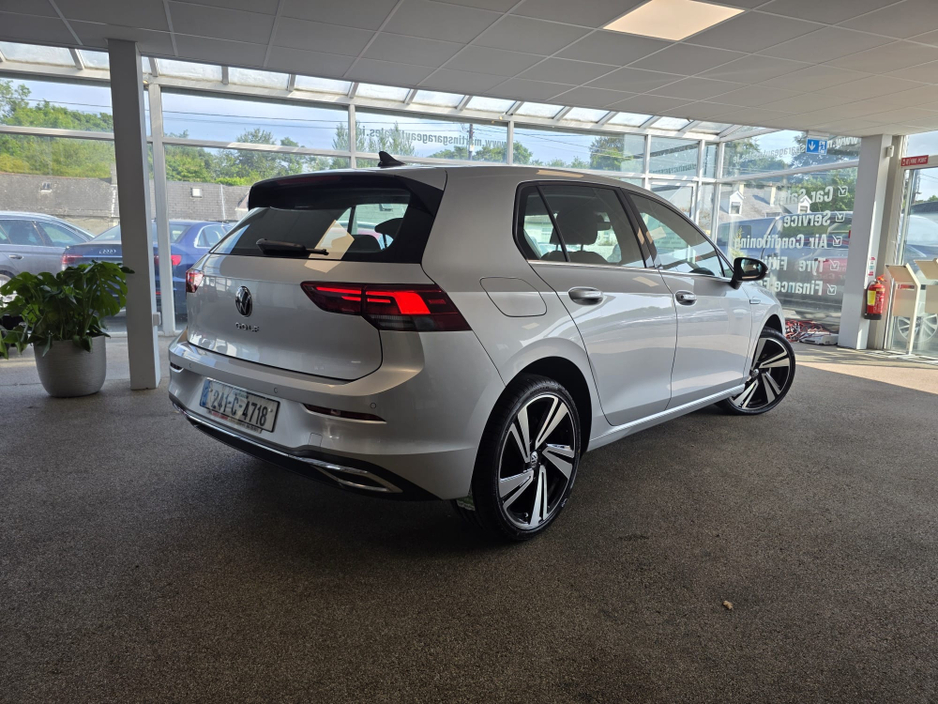 2024 Volkswagen Golf 2L Diesel For Sale Images