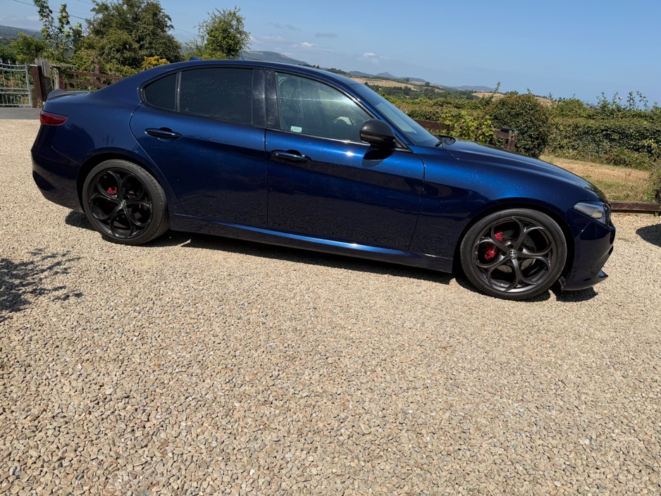 2017 Alfa Romeo Giulia 2.1L Diesel For Sale Images