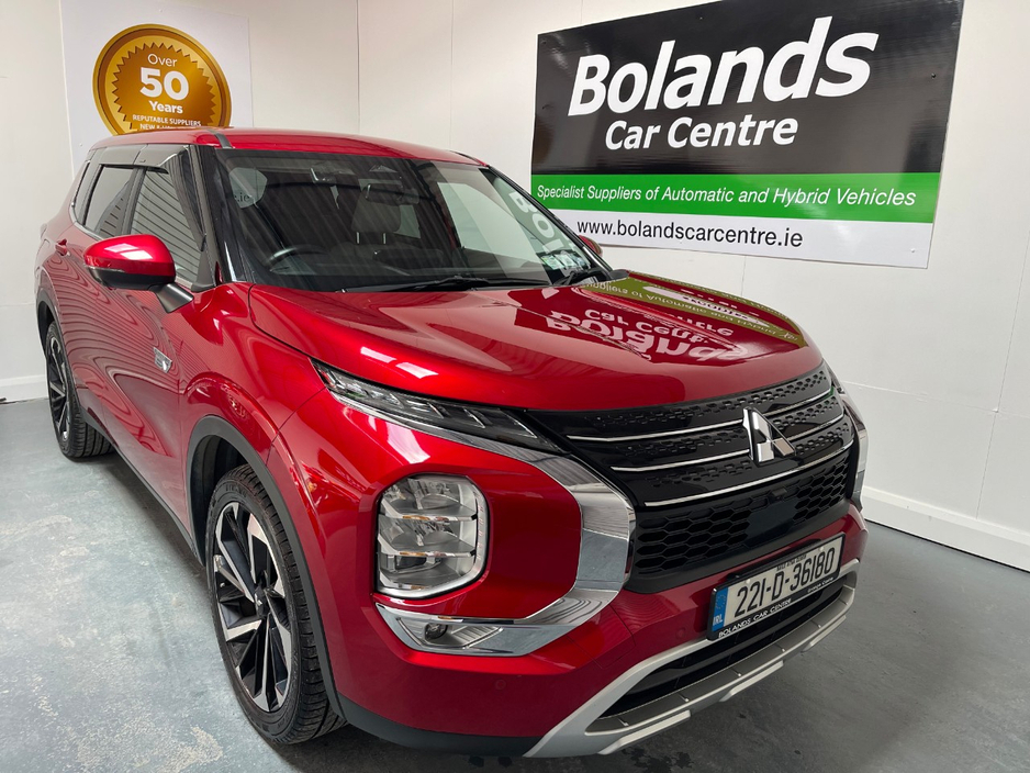 2022 Mitsubishi Outlander 2.4L Petrol Plug-in Hybrid For Sale Images