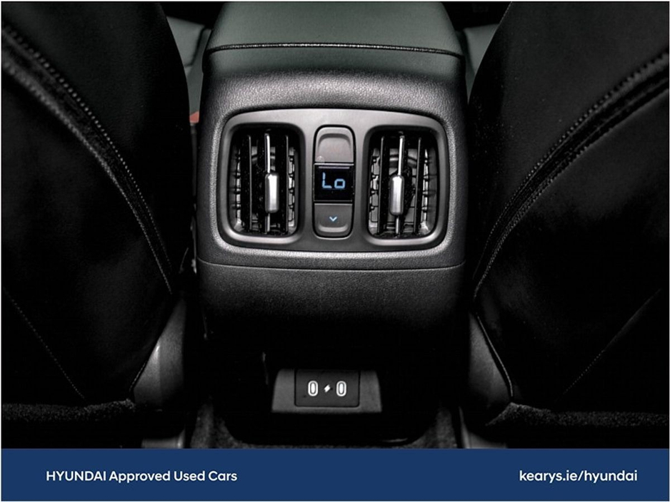 Hyundai Tucson FL Executive Plus w.2 Tone Roof — thumbnail 16