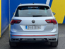 2021 VOLKSWAGEN TIGUAN R-LINE 2.0 TDI // FULL R-LINE PACK // 360 SURROUND PARKING SENSORS // DIGITAL CLUSTER // HEATED MULTIFUNCTIONAL STEERING WHEEL