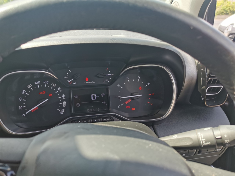 2024 Citroen C3 Aircross 1.2L Petrol For Sale Images