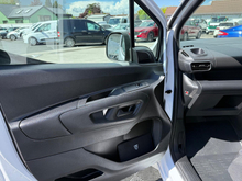 2024 Peugeot Partner 1.5L Diesel For Sale Images