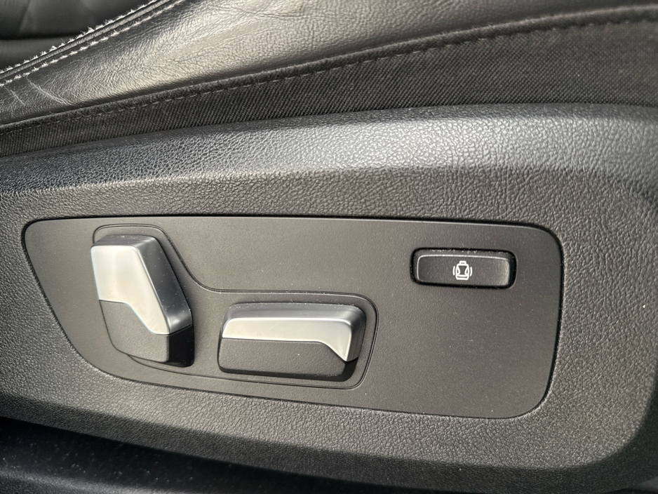 2023 BMW X5 3L Diesel For Sale Images