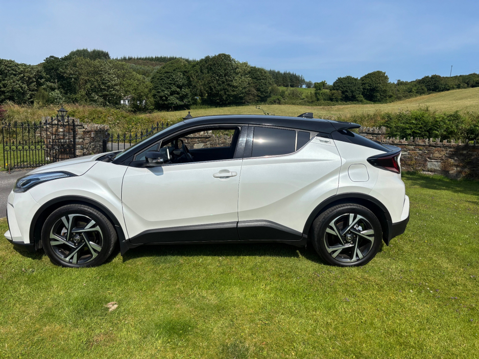 2023 Toyota C-HR 1.8L Petrol Hybrid For Sale Images