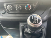 2025 Renault Trafic 2L Diesel For Sale Images