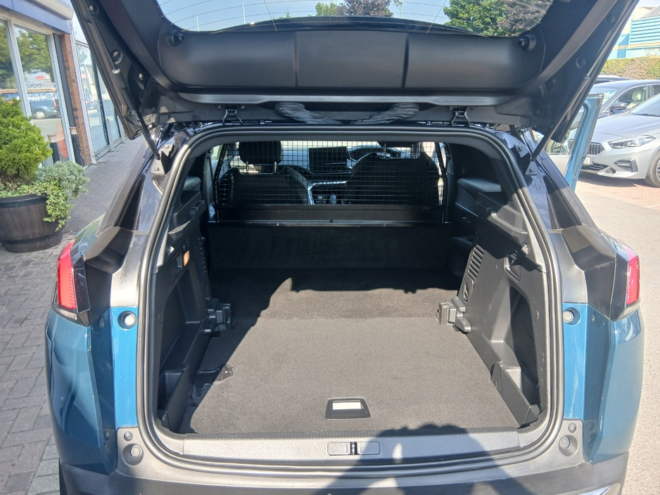 2023 Peugeot 3008 1.5L Diesel For Sale Images