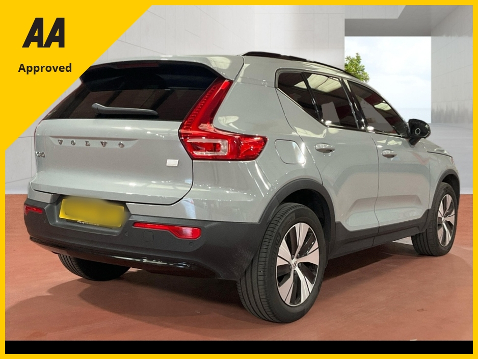 2023 Volvo XC40 1.5L Petrol Plug-in Hybrid For Sale Images