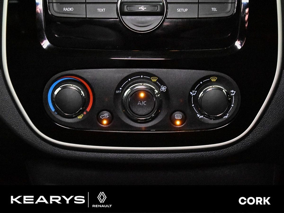 Renault Captur Play TCe 90 — thumbnail 19