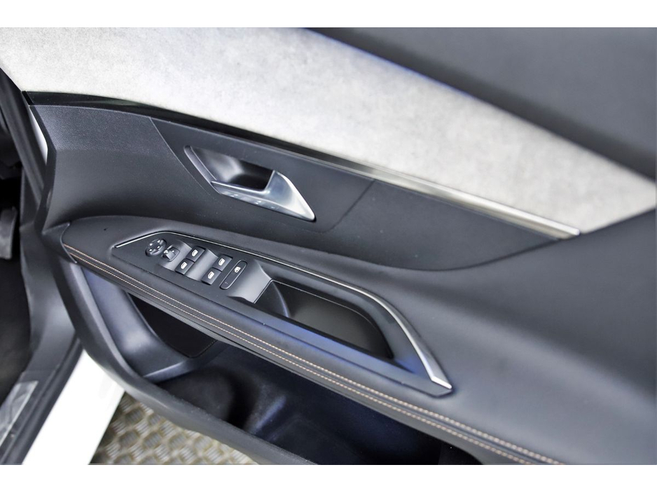 Peugeot 5008 1.2 GT MHEV 136BHP EDCT 7SEATS — thumbnail 26