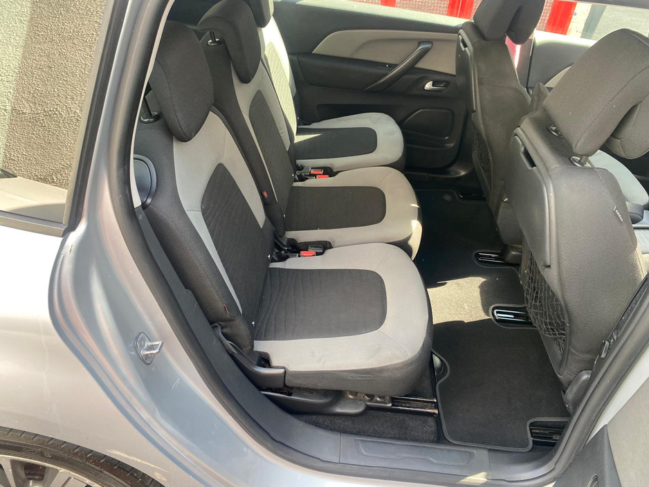 2015 Citroen Grand C4 Picasso 1.6L Diesel For Sale Images