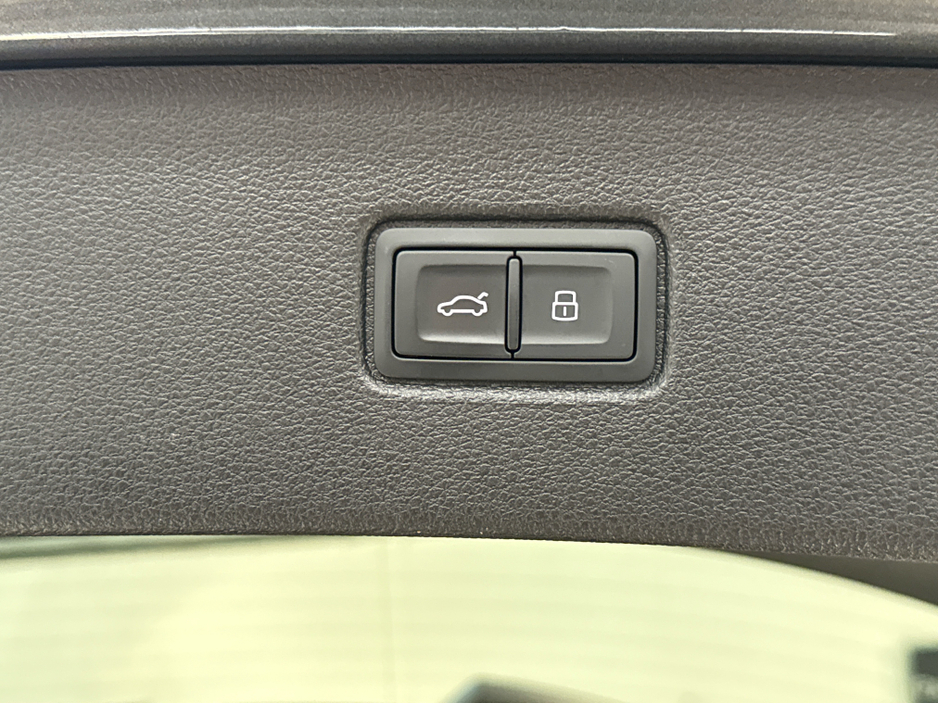 2025 Audi Q7 3L Diesel For Sale Images