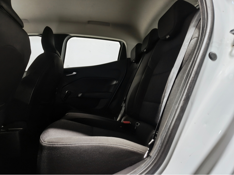 2022 Renault Clio 1L Petrol For Sale Images