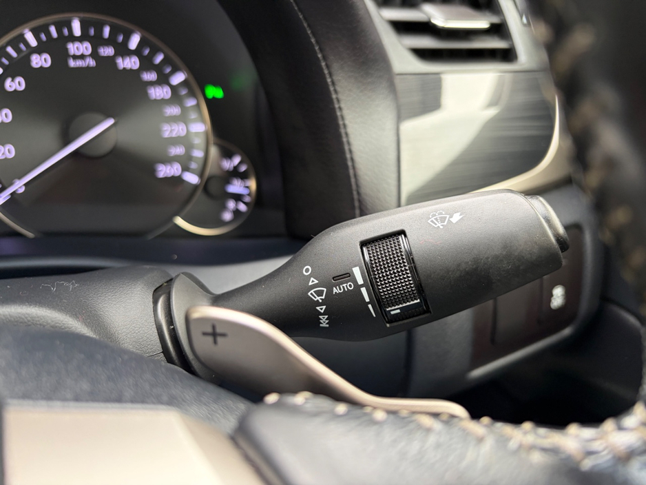 2016 Lexus GS 300 H 2.5L Petrol Hybrid For Sale Images