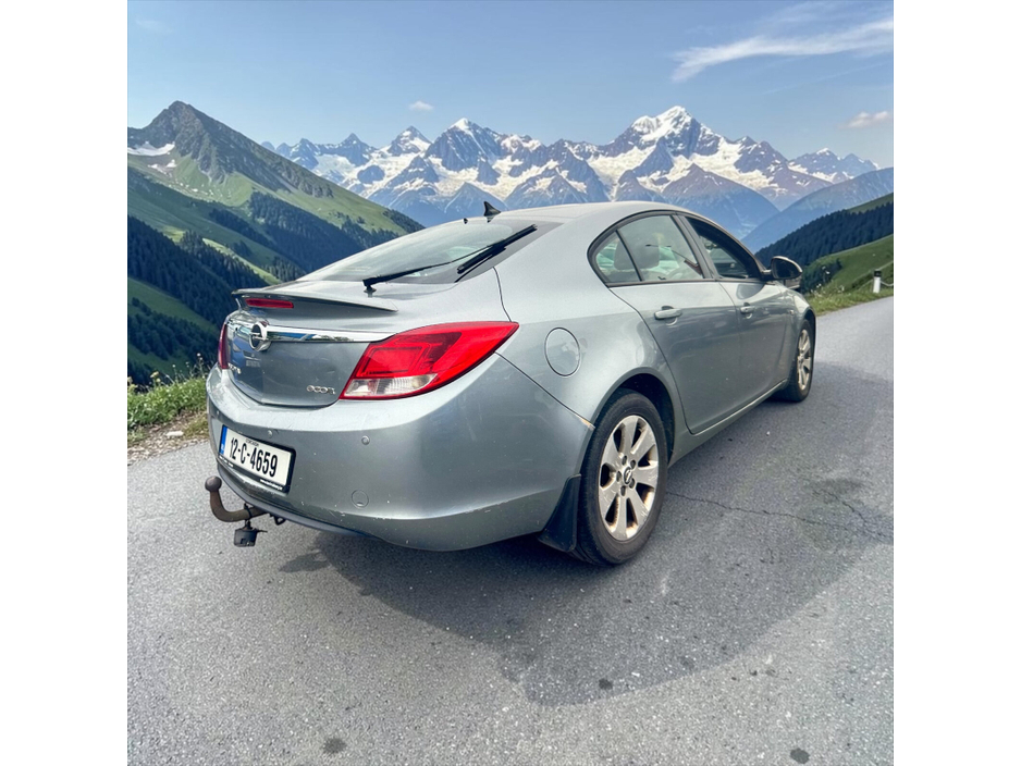2012 Opel Insignia 2L Diesel For Sale Images