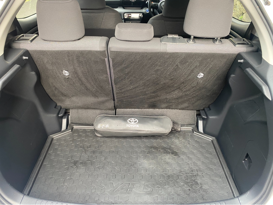 2021 Toyota Yaris 1.5L Petrol Hybrid For Sale Images