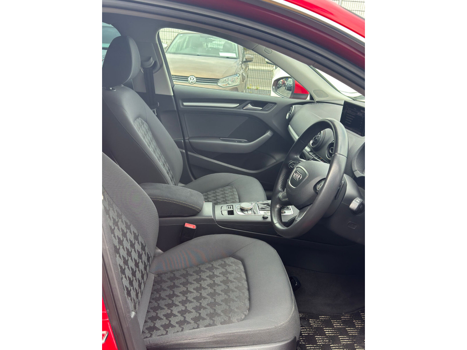 Audi A3 1.2 TFSI SPORTBACK — thumbnail 3