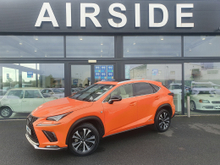 Lexus NX 300 h F-SPORT *MARK LEVINSON SOUND SYSTEM* * 2.5 SELF CHARGING HYBRID*