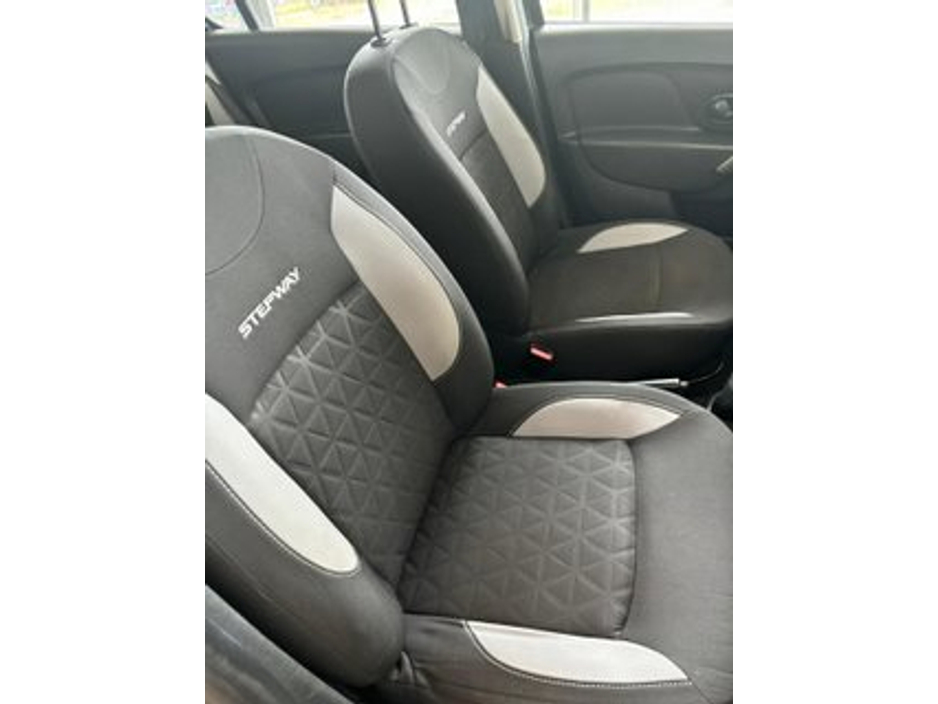 2015 Dacia Sandero Stepway 1.5L Diesel For Sale Images