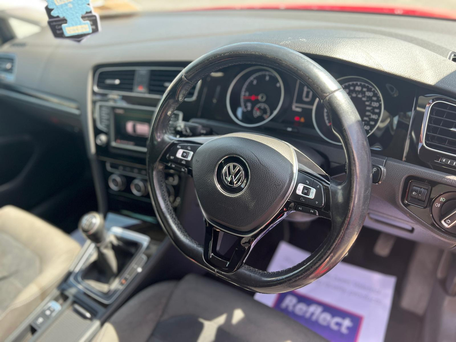 2015 Volkswagen Golf 2.0L Diesel For Sale Images