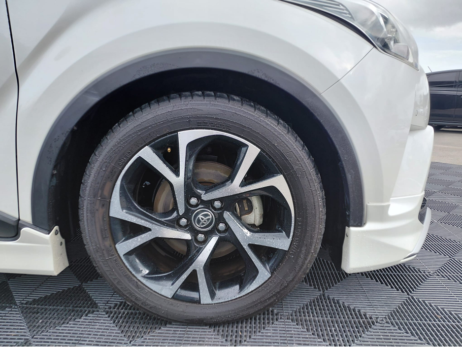 2017 Toyota C-HR 1.8L Petrol Hybrid For Sale Images