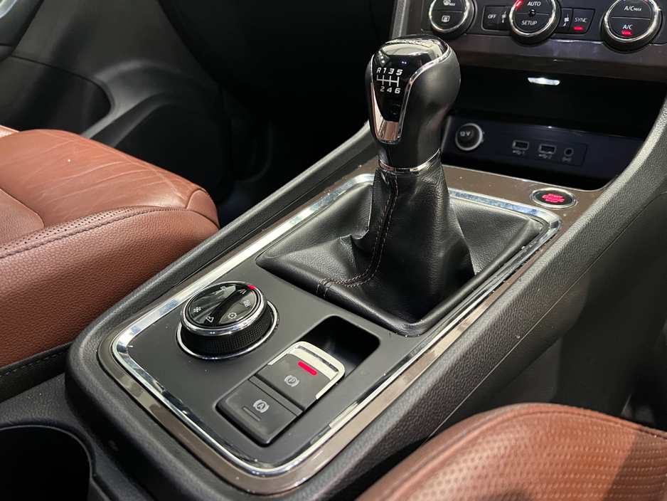 2017 SEAT Ateca 2L Diesel For Sale Images