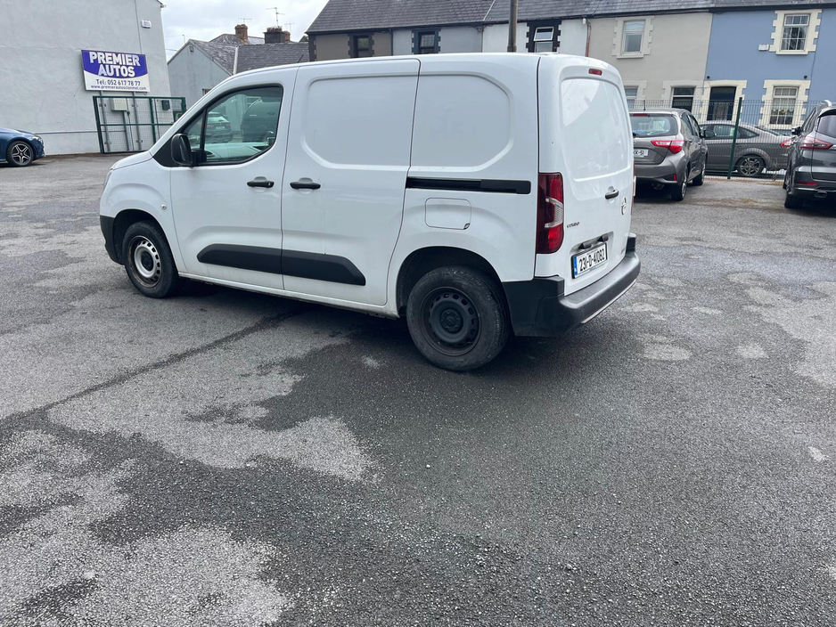 2023 Opel Combo 1.5L Diesel For Sale Images