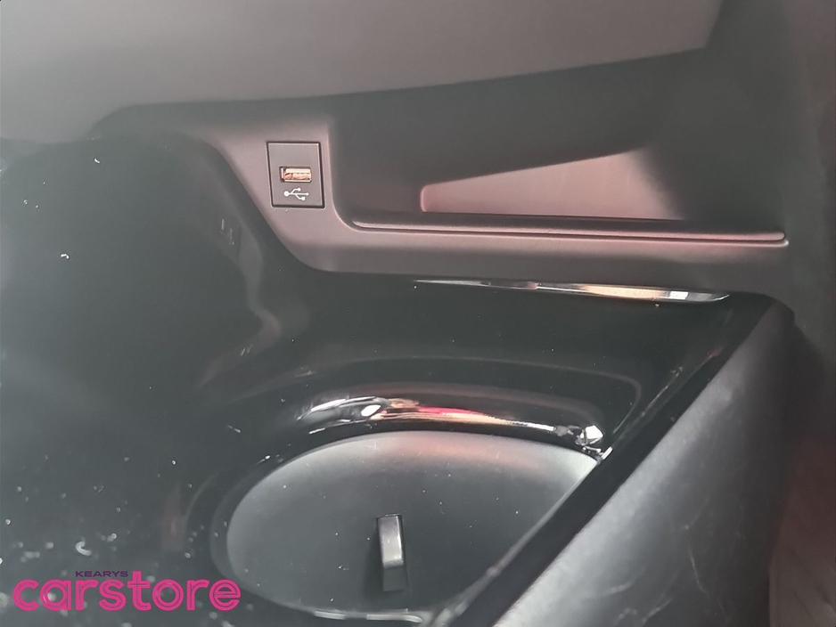 Toyota C-HR G Mode Nero — thumbnail 18