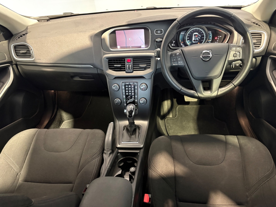 2018 Volvo V40 1.6L Petrol For Sale Images