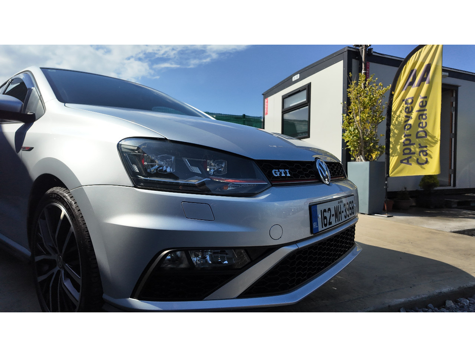 2016 Volkswagen Polo 1.8L Petrol For Sale Images