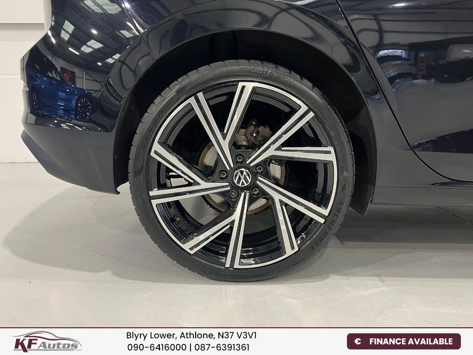 2023 Volkswagen Golf 2L Diesel For Sale Images