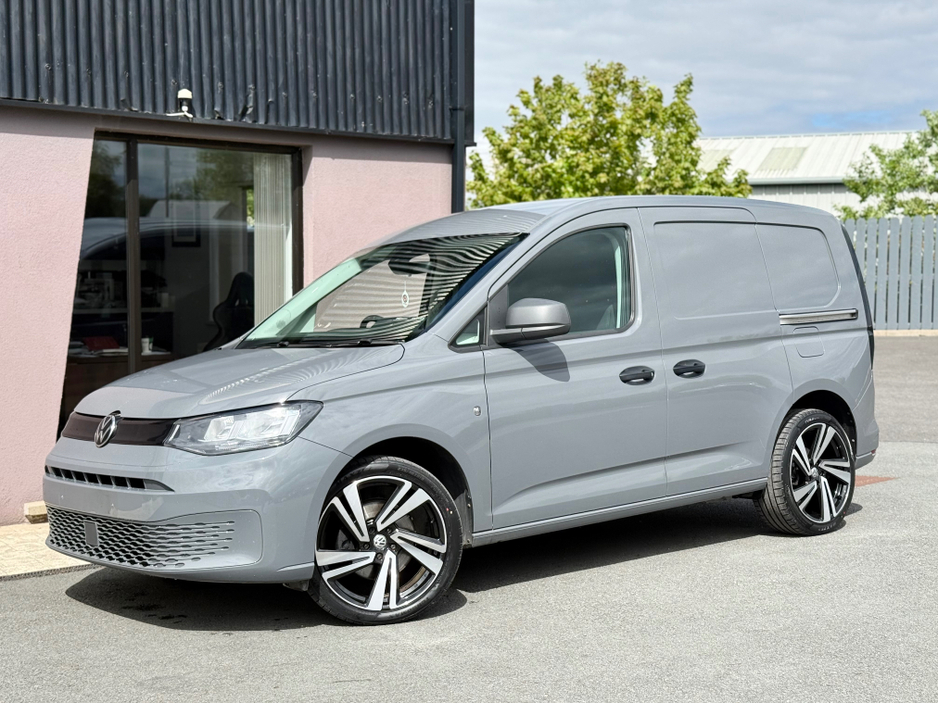 2022 Volkswagen Caddy 2L Diesel For Sale Images