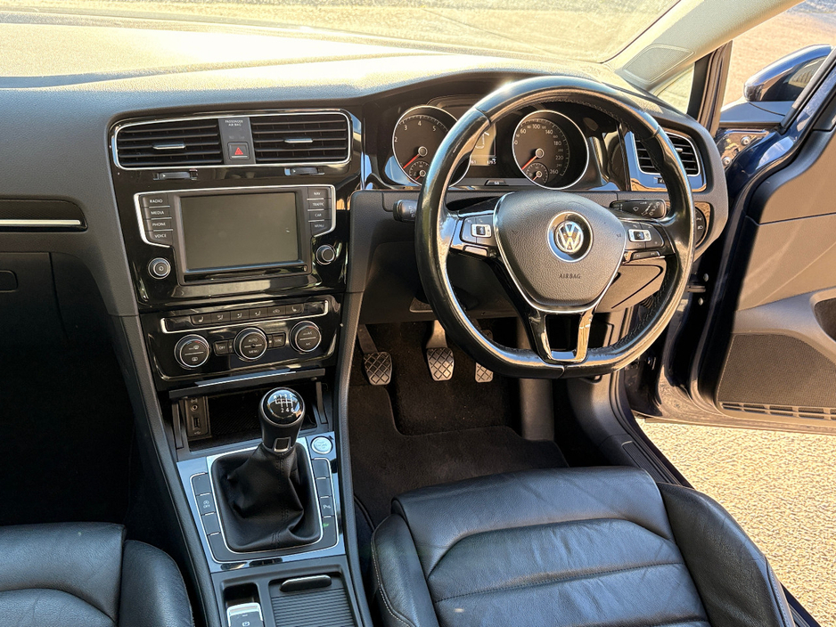 2017 Volkswagen Golf 1.2L Petrol For Sale Images