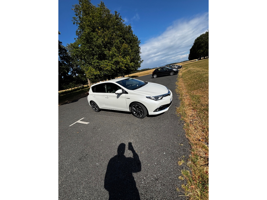 2017 Toyota Auris