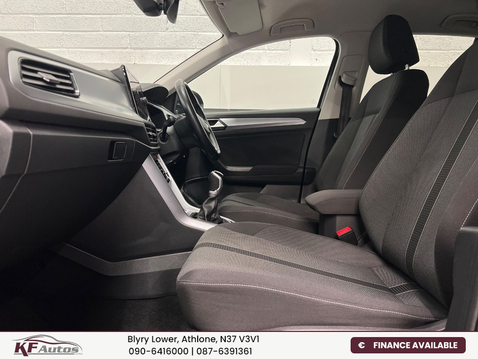 2023 Volkswagen T-Roc 2L Diesel For Sale Images