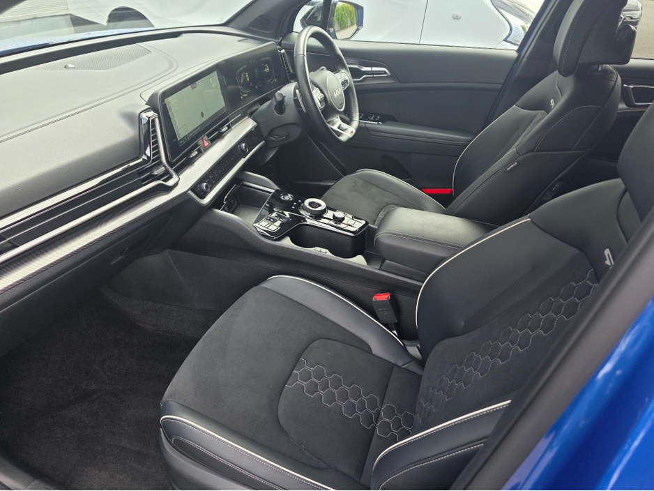 2025 Kia Sportage 1.6L Petrol Plug-in Hybrid For Sale Images