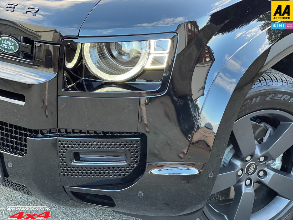2025 Land Rover Defender 3.0L Diesel For Sale Images