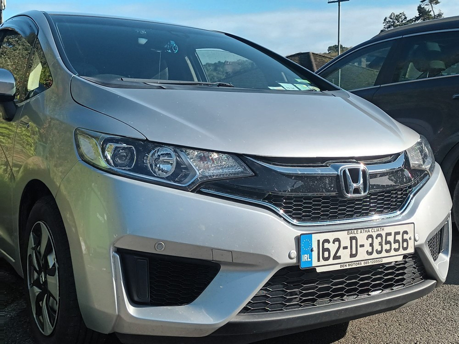 Honda Fit DAA-GP5 HYBRID 5DR AUTO