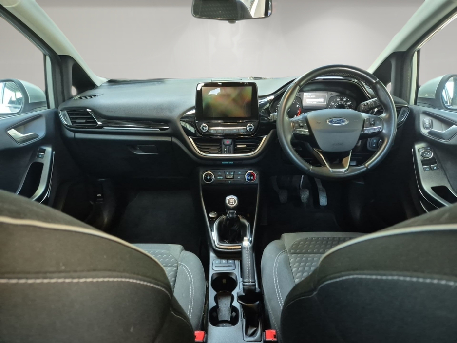 Ford Fiesta 1.1 ZETEC 85PS 5DR — thumbnail 7