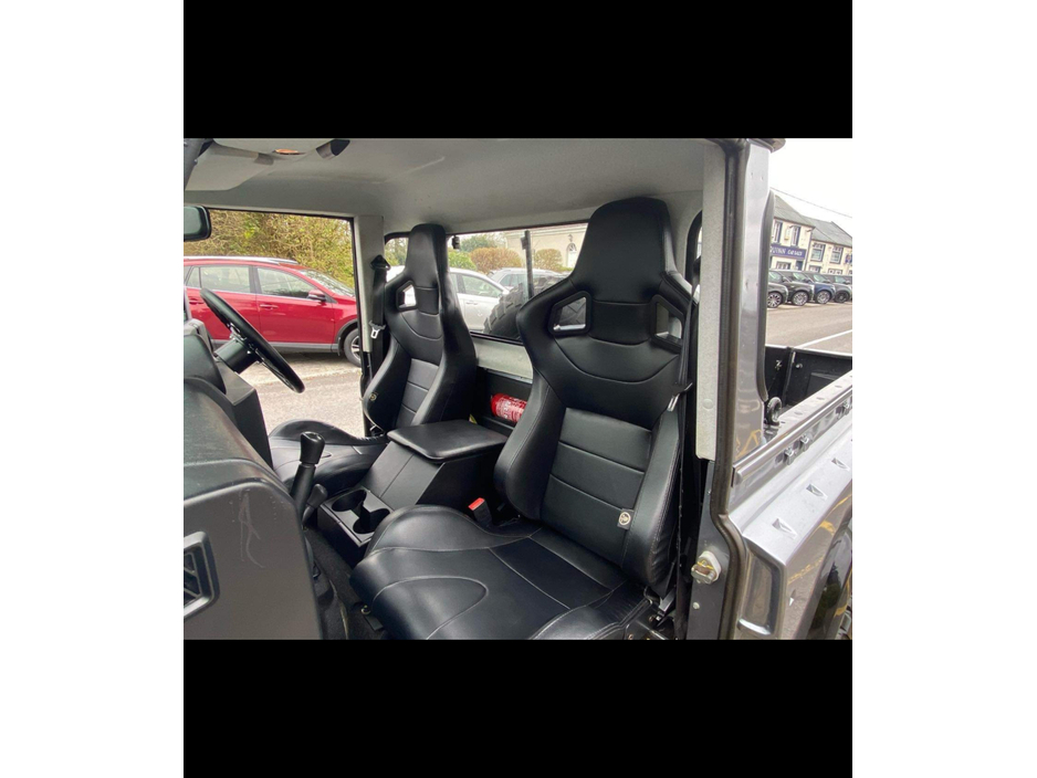 2011 Land Rover Defender 2.2L Diesel For Sale Images