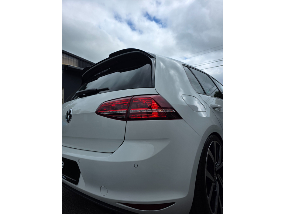 2015 Volkswagen Golf 2L Petrol For Sale Images