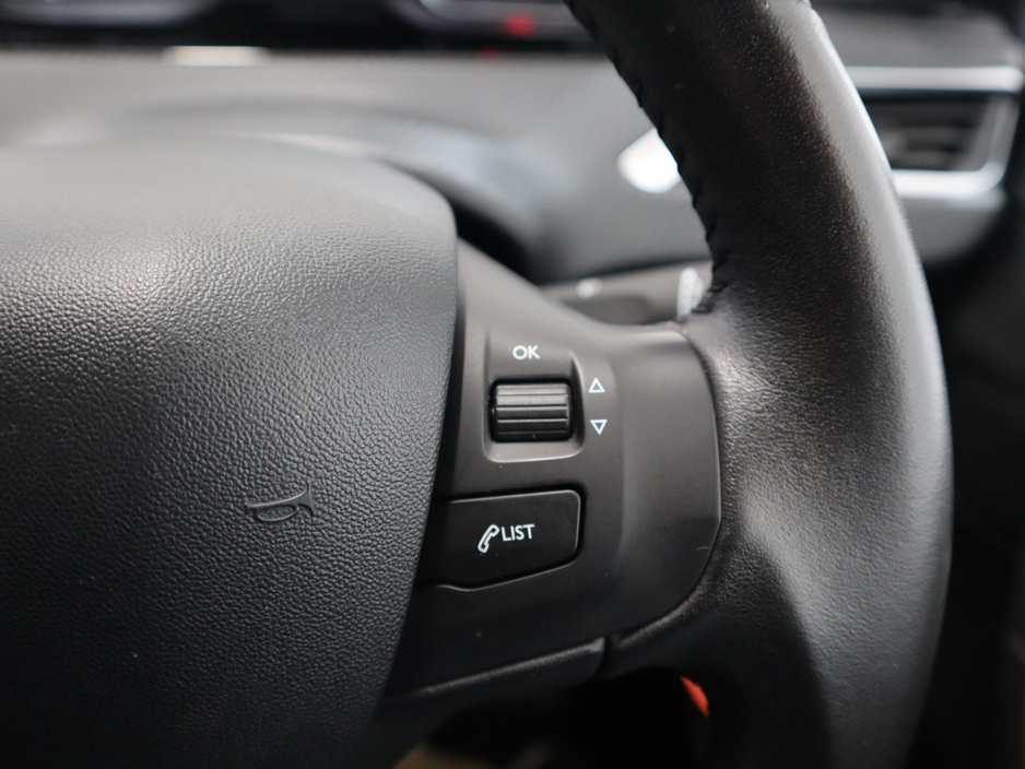 Peugeot 2008 *17* ACTIVE 1.6 BLUE HDI 75 4DR — thumbnail 13